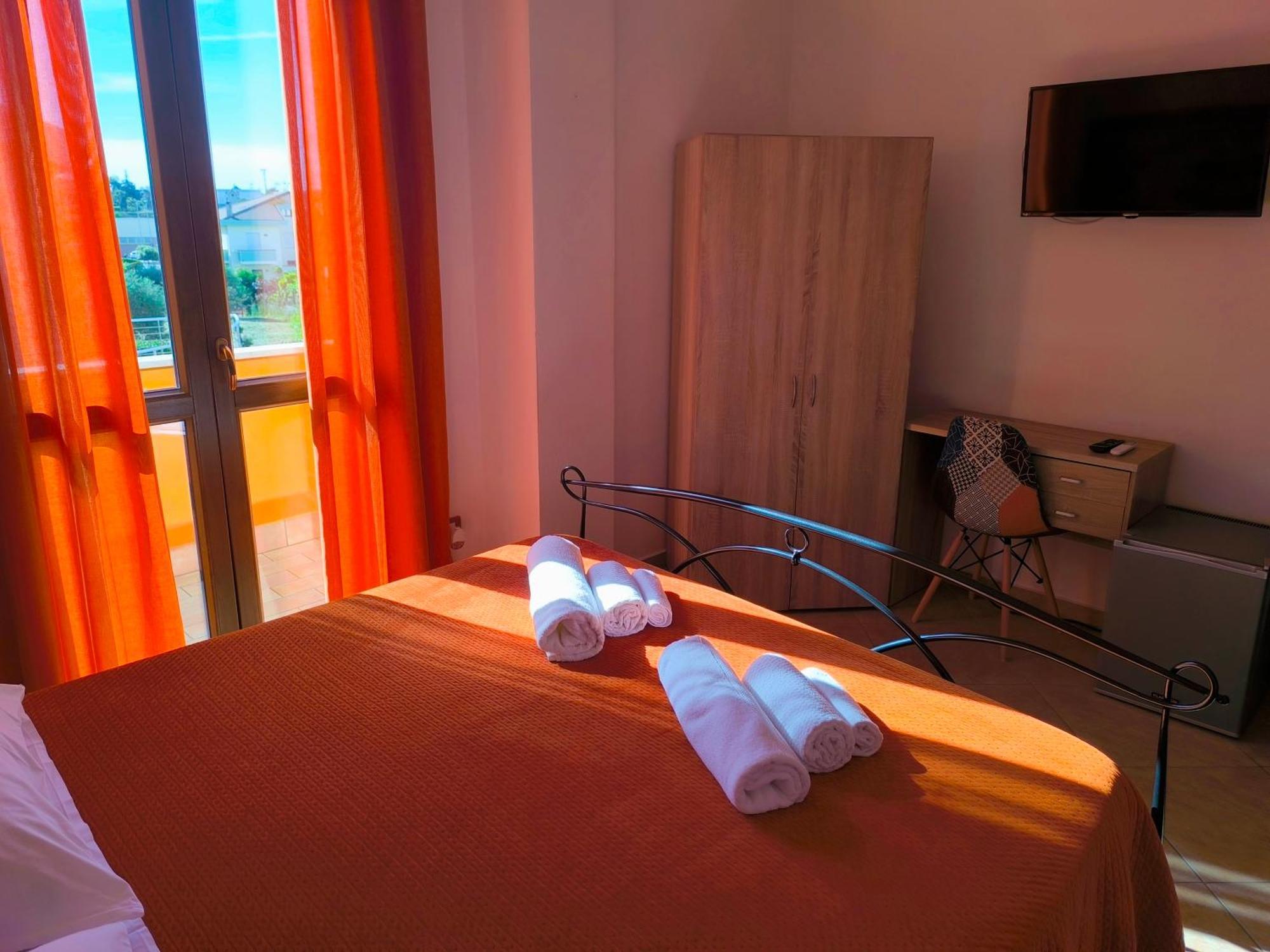 B&B Mamuthones Porto Torres Bagian luar foto